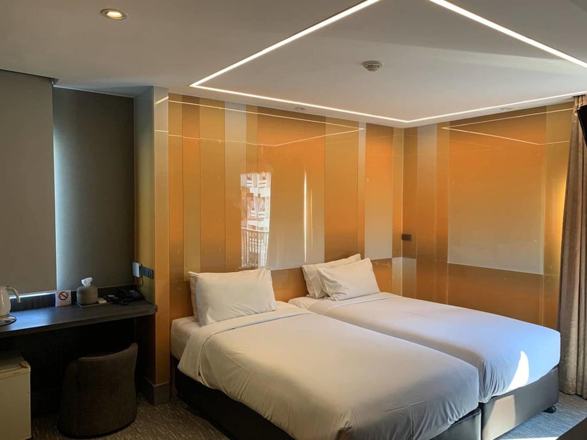 Tango Vibrant Living Hotel - Sha Extra Plus Bangkok Dış mekan fotoğraf