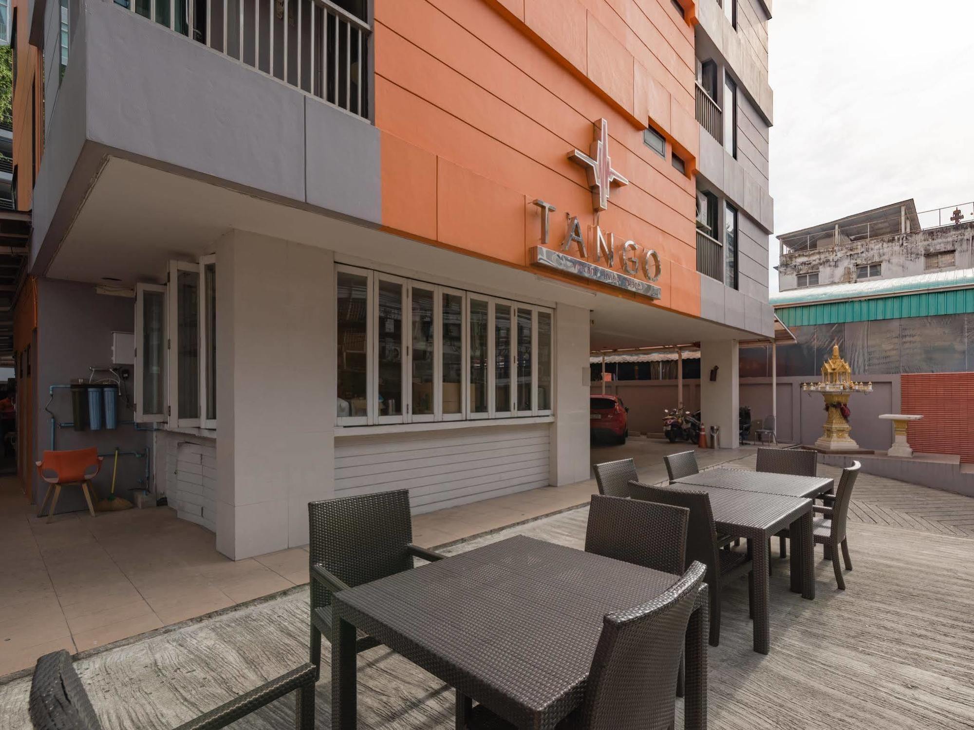 Tango Vibrant Living Hotel - Sha Extra Plus Bangkok Dış mekan fotoğraf